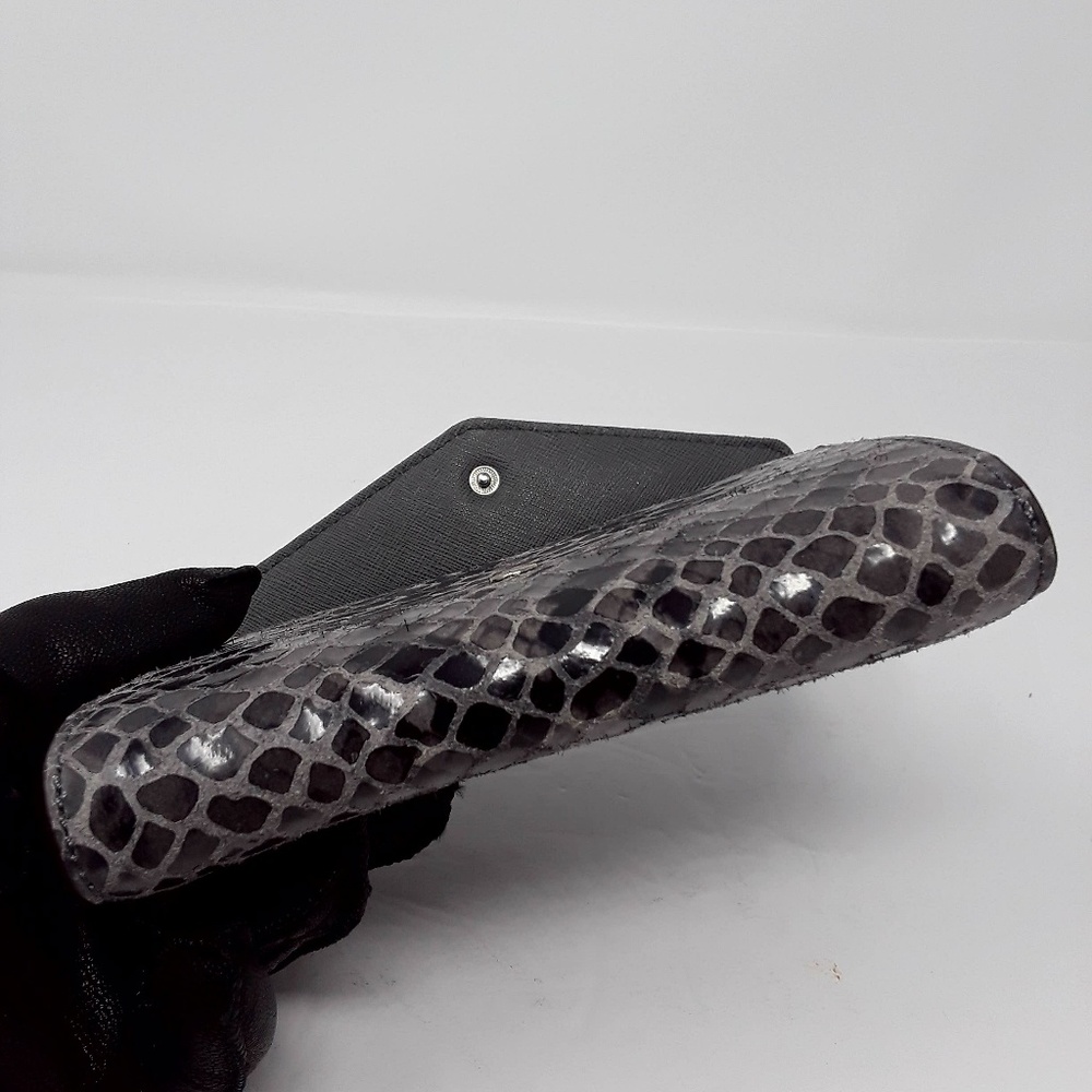 MICHAEL KORS Snakeskin Clutch Wallet Purse - Picture 4 of 6